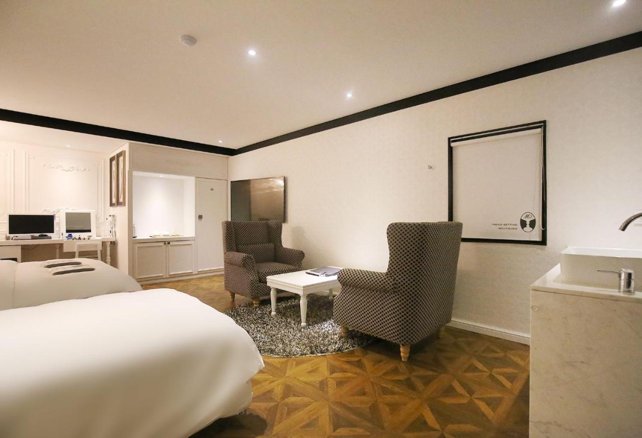 Mari Hotel Чхонджу Экстерьер фото