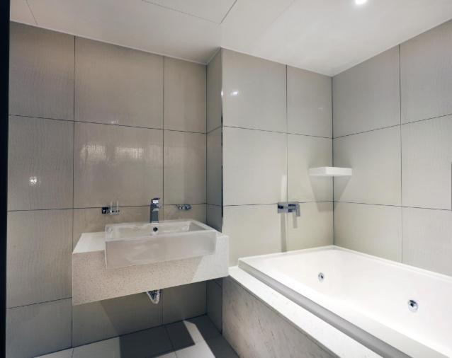 Mari Hotel Чхонджу Экстерьер фото